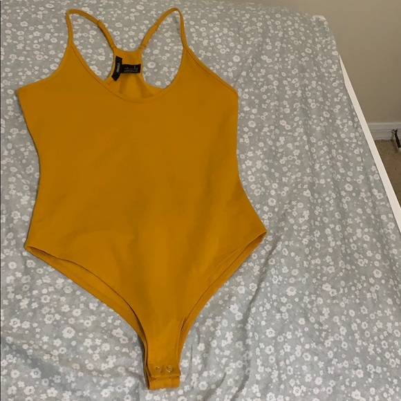 Forever 21 bodysuit bundle - Picture 2 of 7